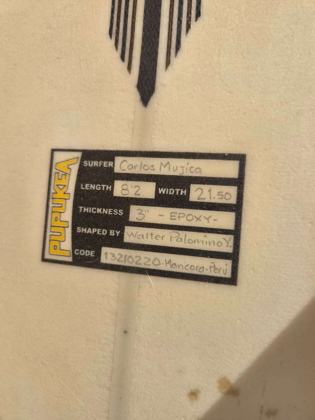 Surfboard for rent — El Hombre, Puerto Malabrigo
