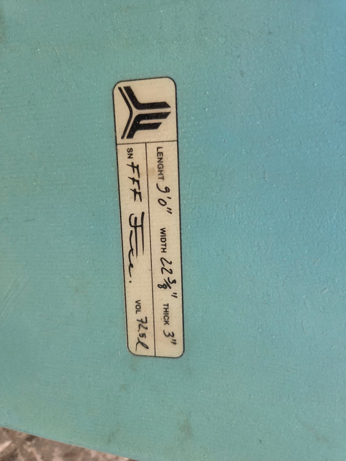 Surfboard for rent — El Hombre, Puerto Malabrigo