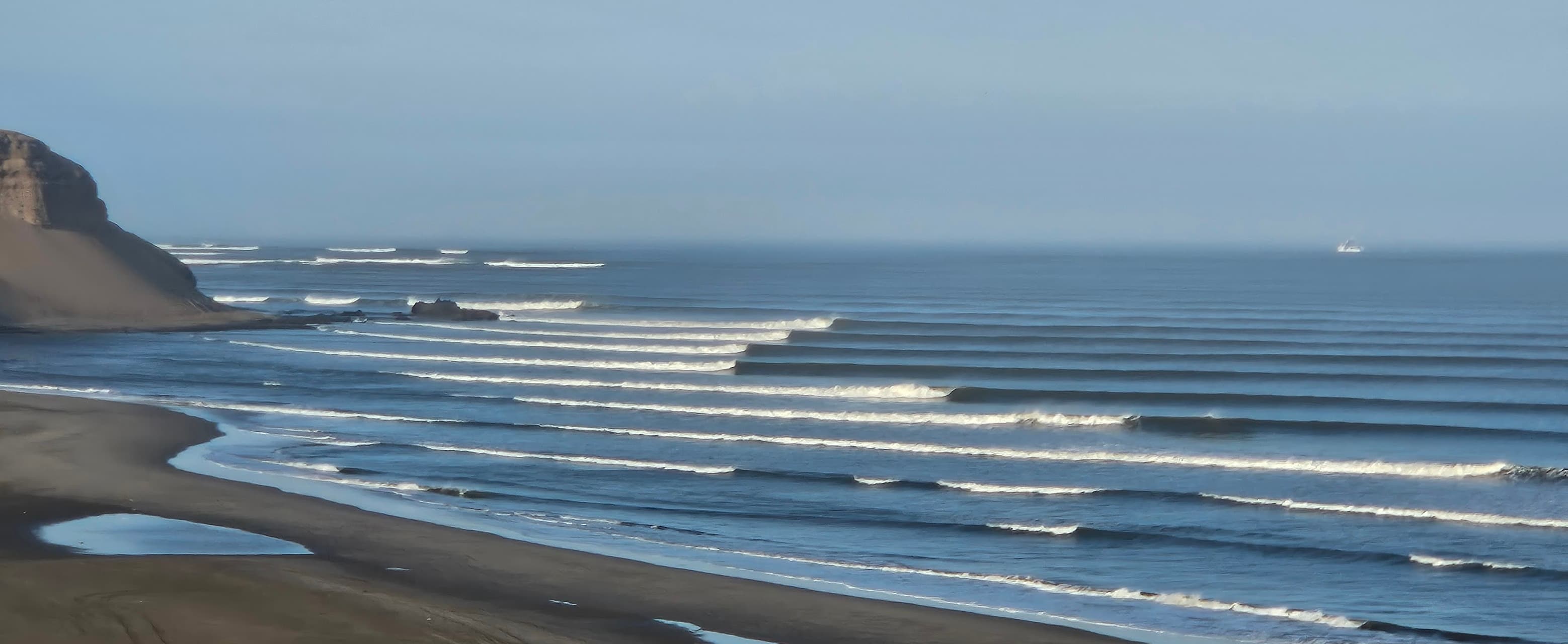 The Chicama wave at Puerto Malabrigo