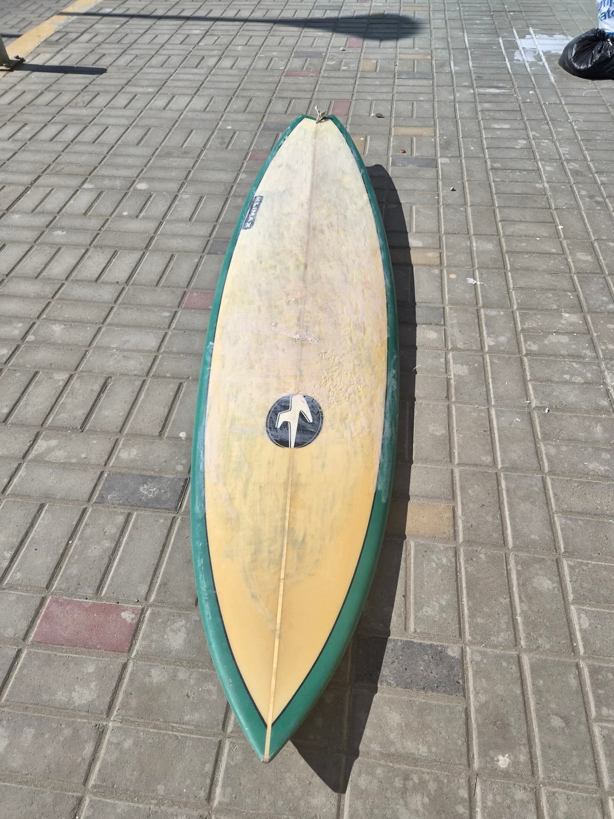 Surfboard for rent — El Hombre, Puerto Malabrigo