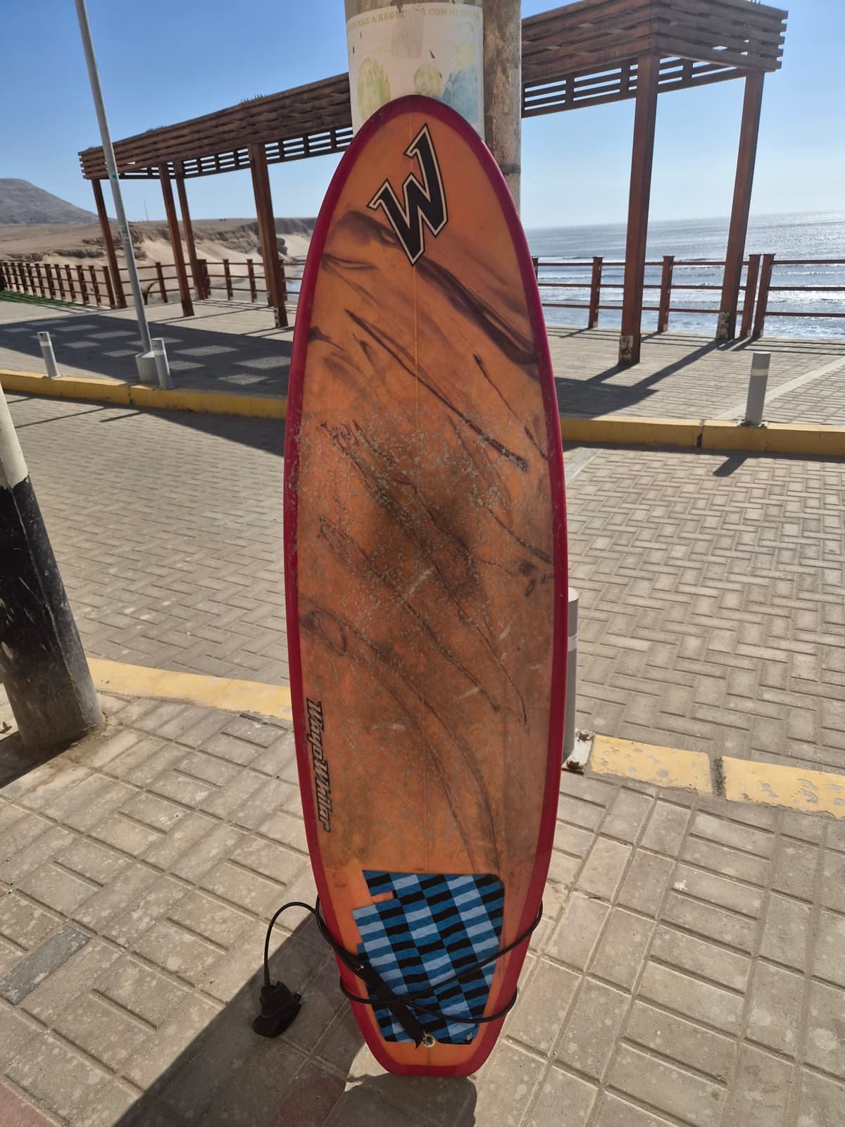 Surfboard for rent — El Hombre, Puerto Malabrigo