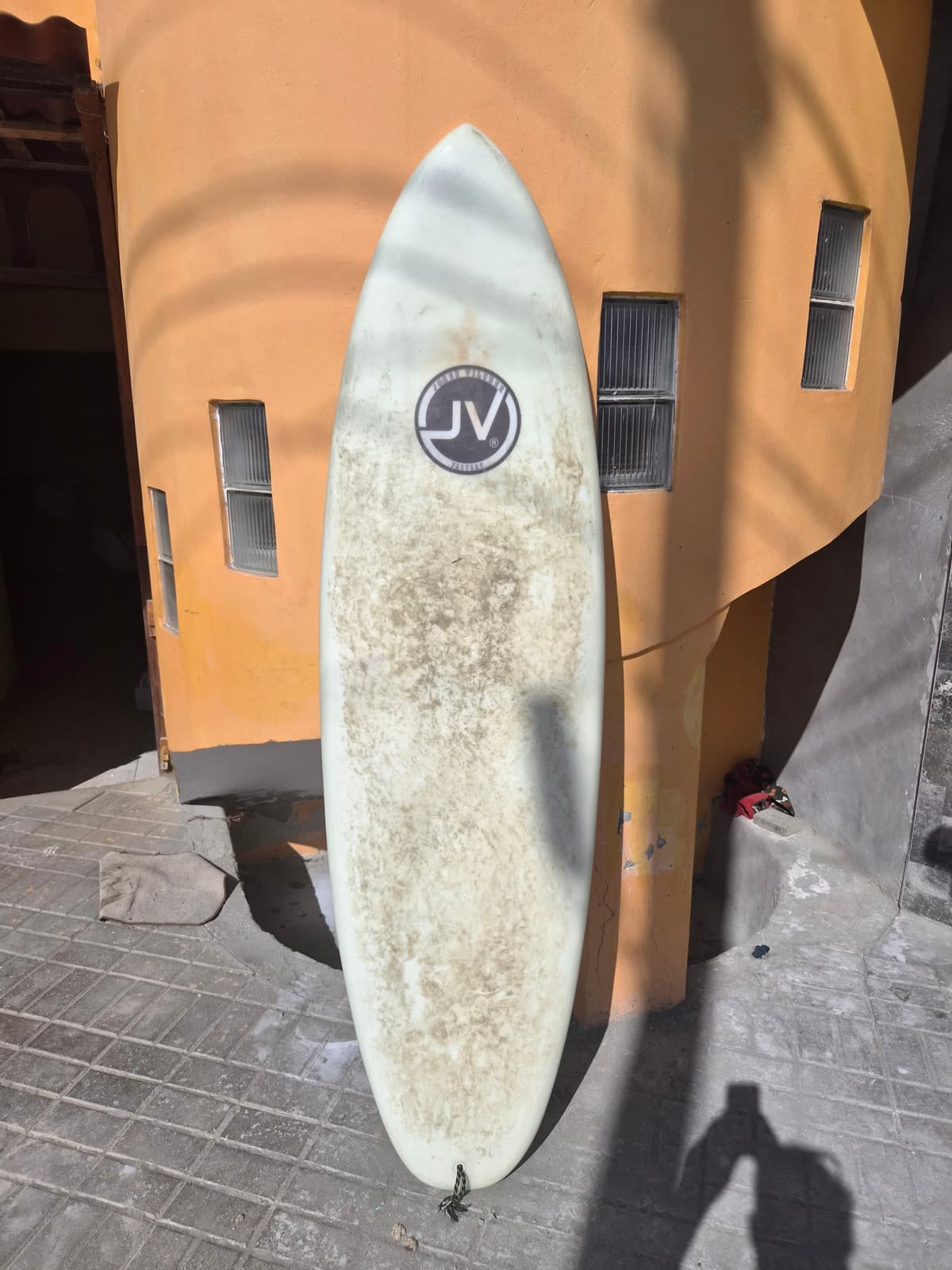 Surfboard for rent — El Hombre, Puerto Malabrigo
